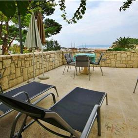 3 bedroom Villa in Makarska, Sleeps 6-7